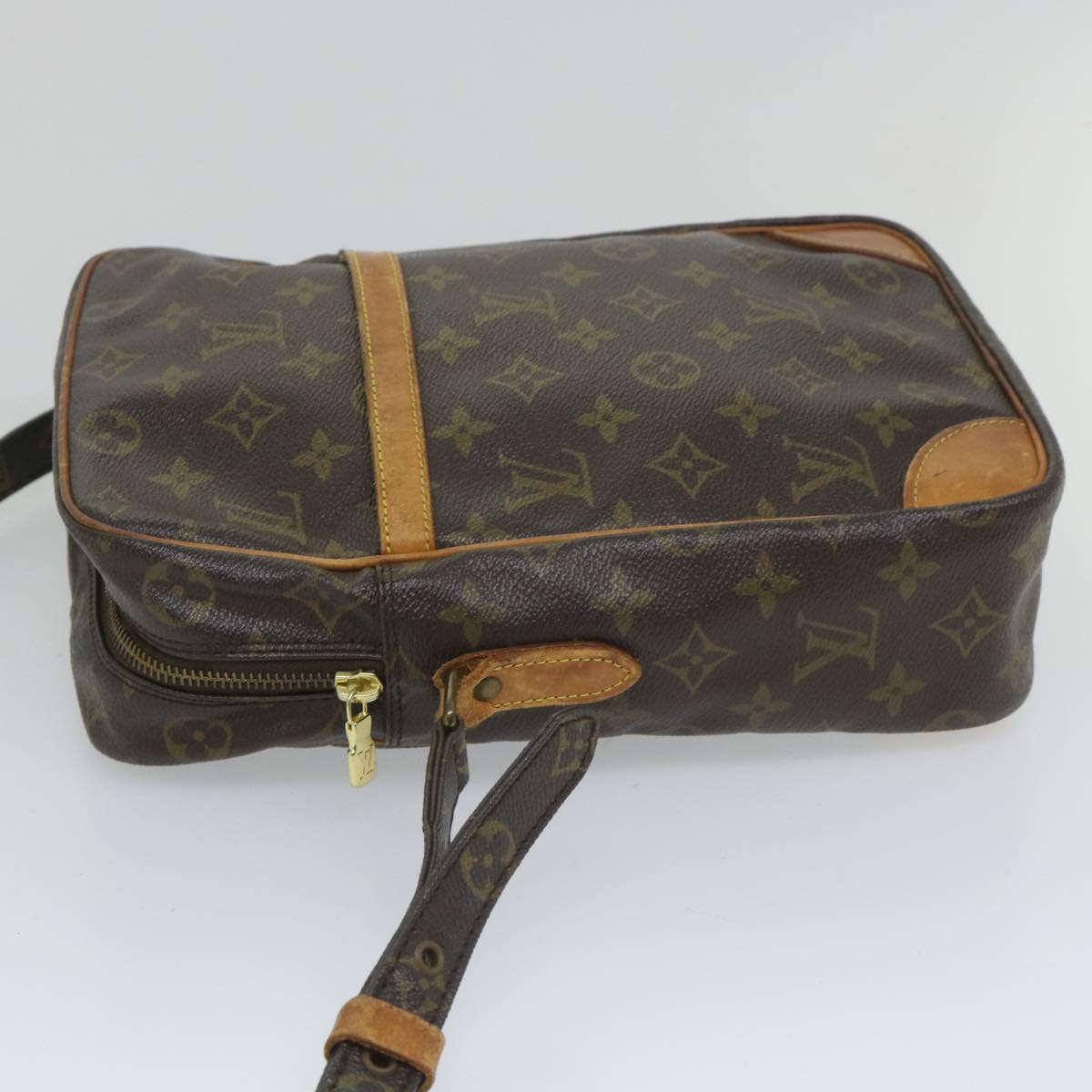 LOUIS VUITTON Monogram Danube GM Shoulder Bag M45262 LV Auth 56865