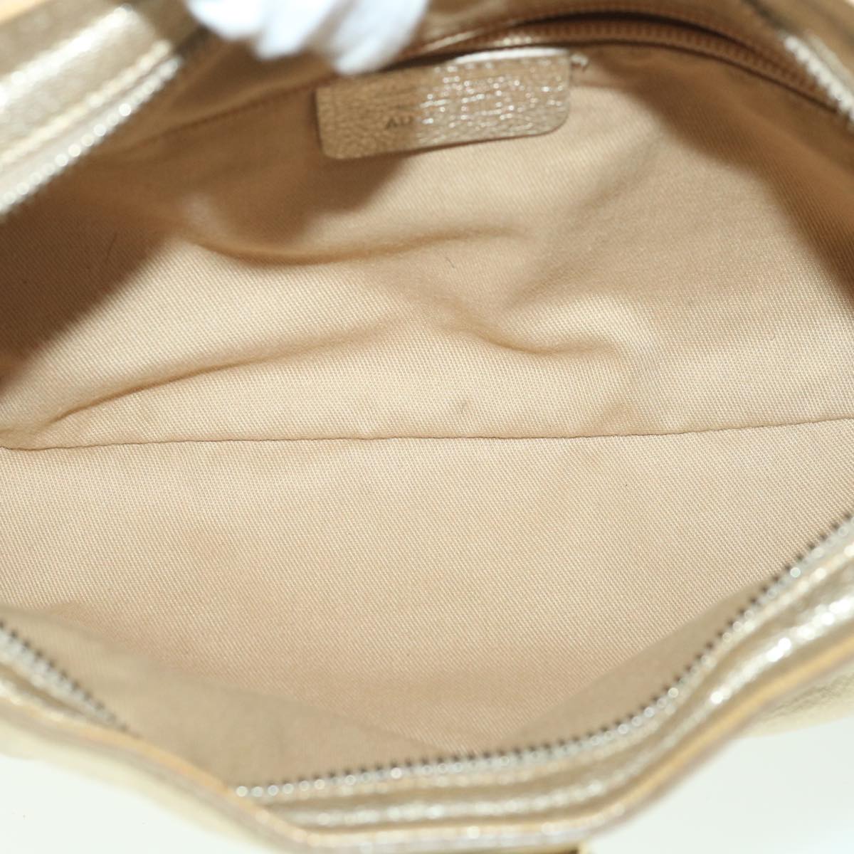 Salvatore Ferragamo Gancini Shoulder Bag Leather Gold Tone Auth 56872
