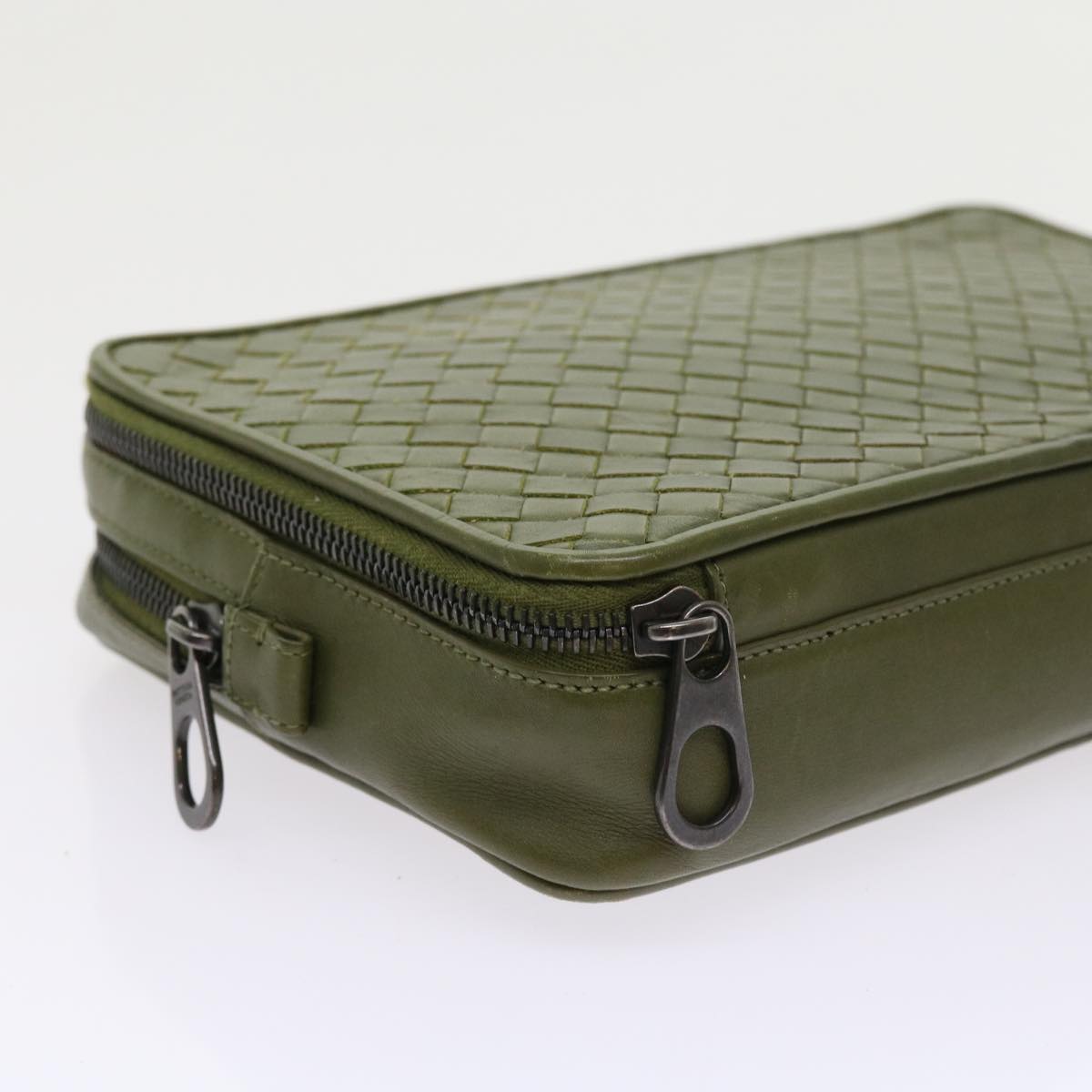 BOTTEGAVENETA INTRECCIATO Clutch Bag Leather Green Auth 56877