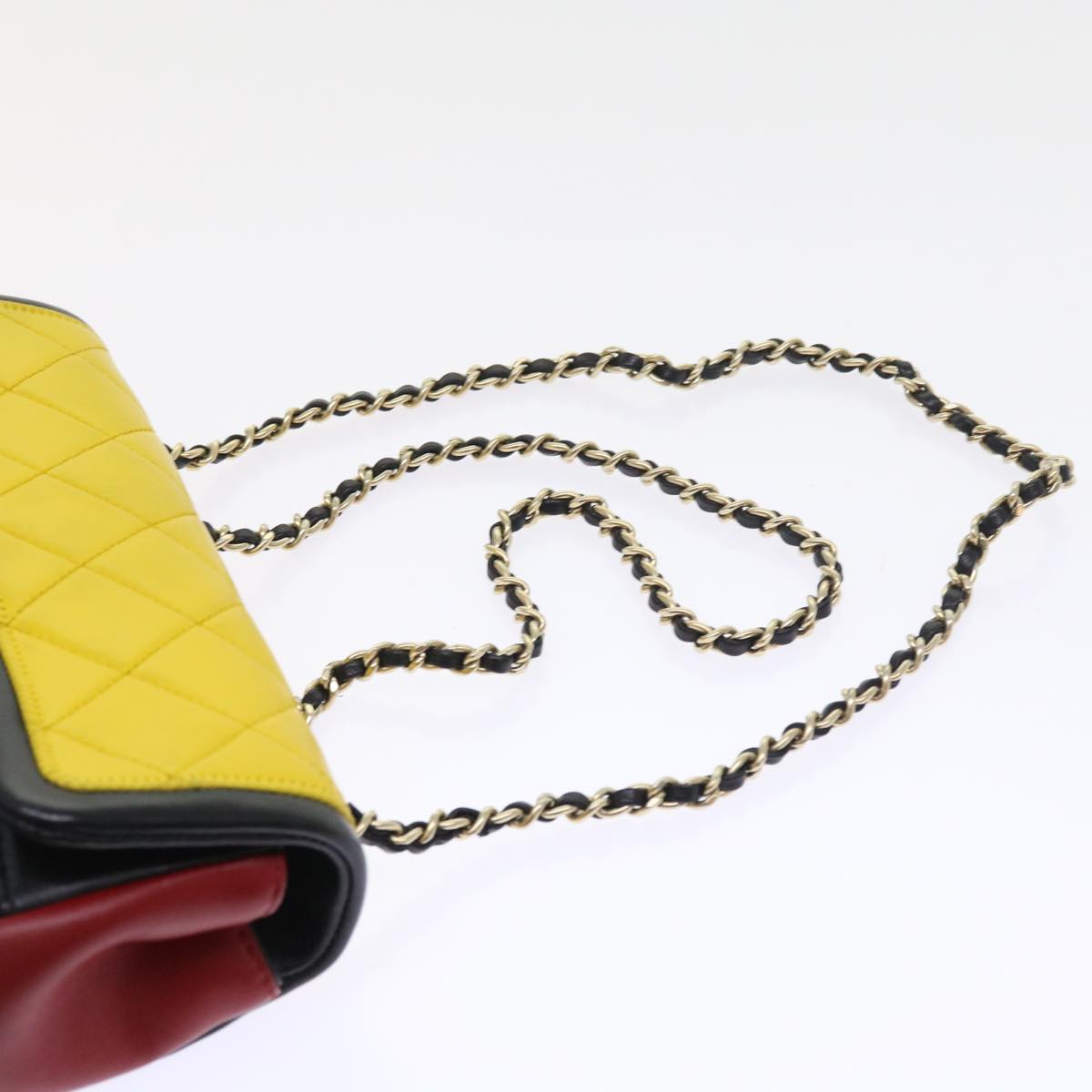 CHANEL Matelasse Chain Shoulder Bag Leather Yellow Purple Red CC Auth 57069A