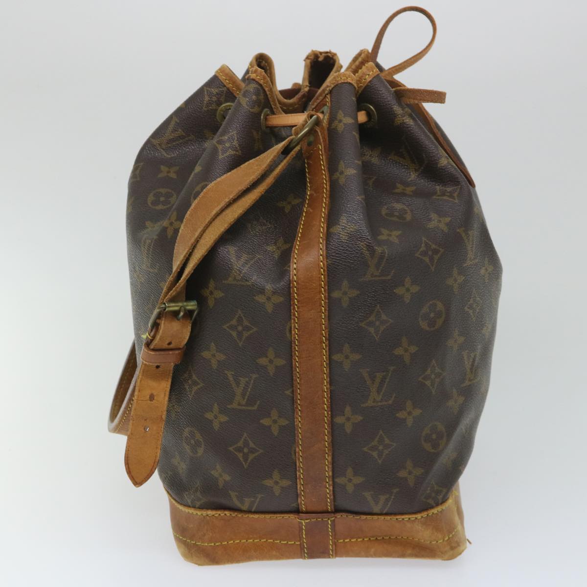 LOUIS VUITTON Monogram Noe Shoulder Bag M42224 LV Auth 57103