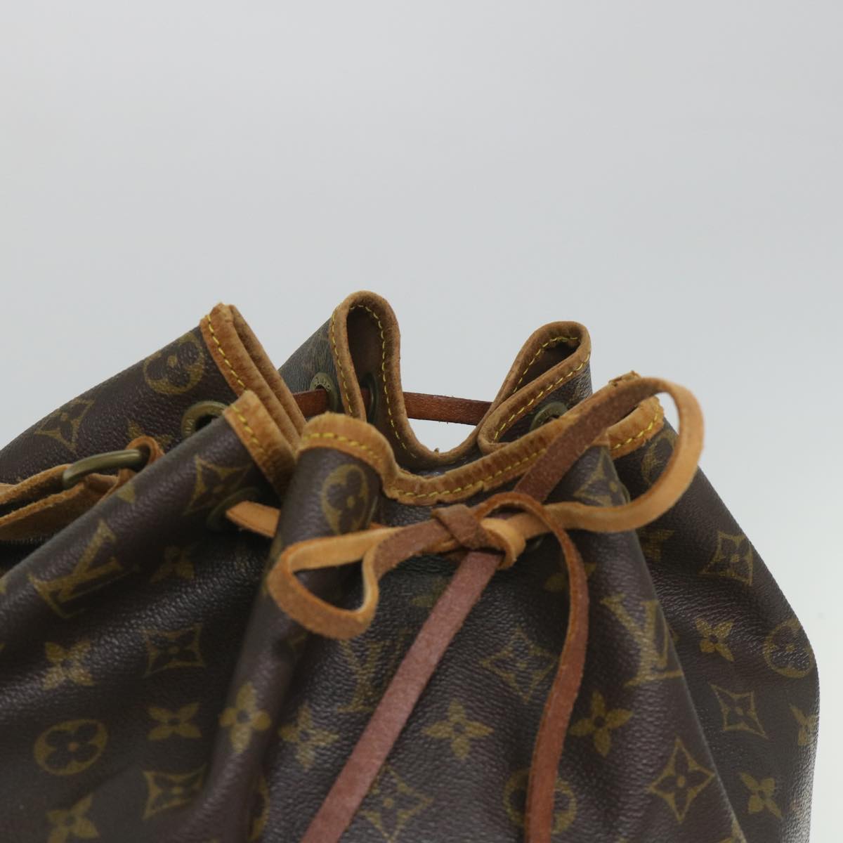 LOUIS VUITTON Monogram Noe Shoulder Bag M42224 LV Auth 57103