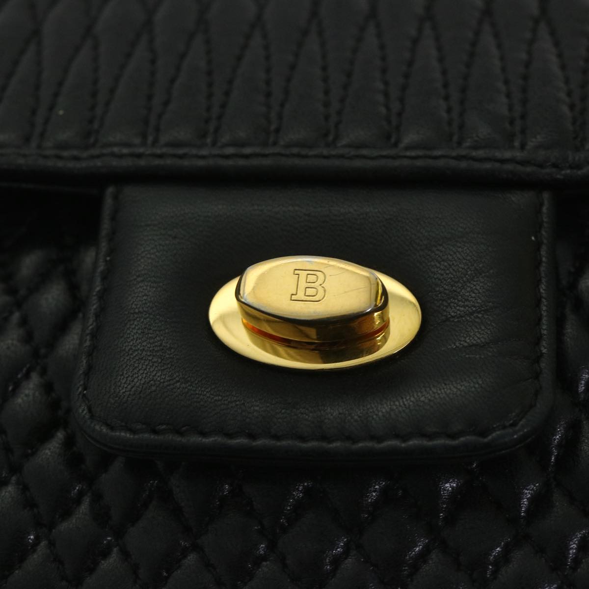 BALLY Chain Quilted Shoulder Bag Leather Black Auth 57285