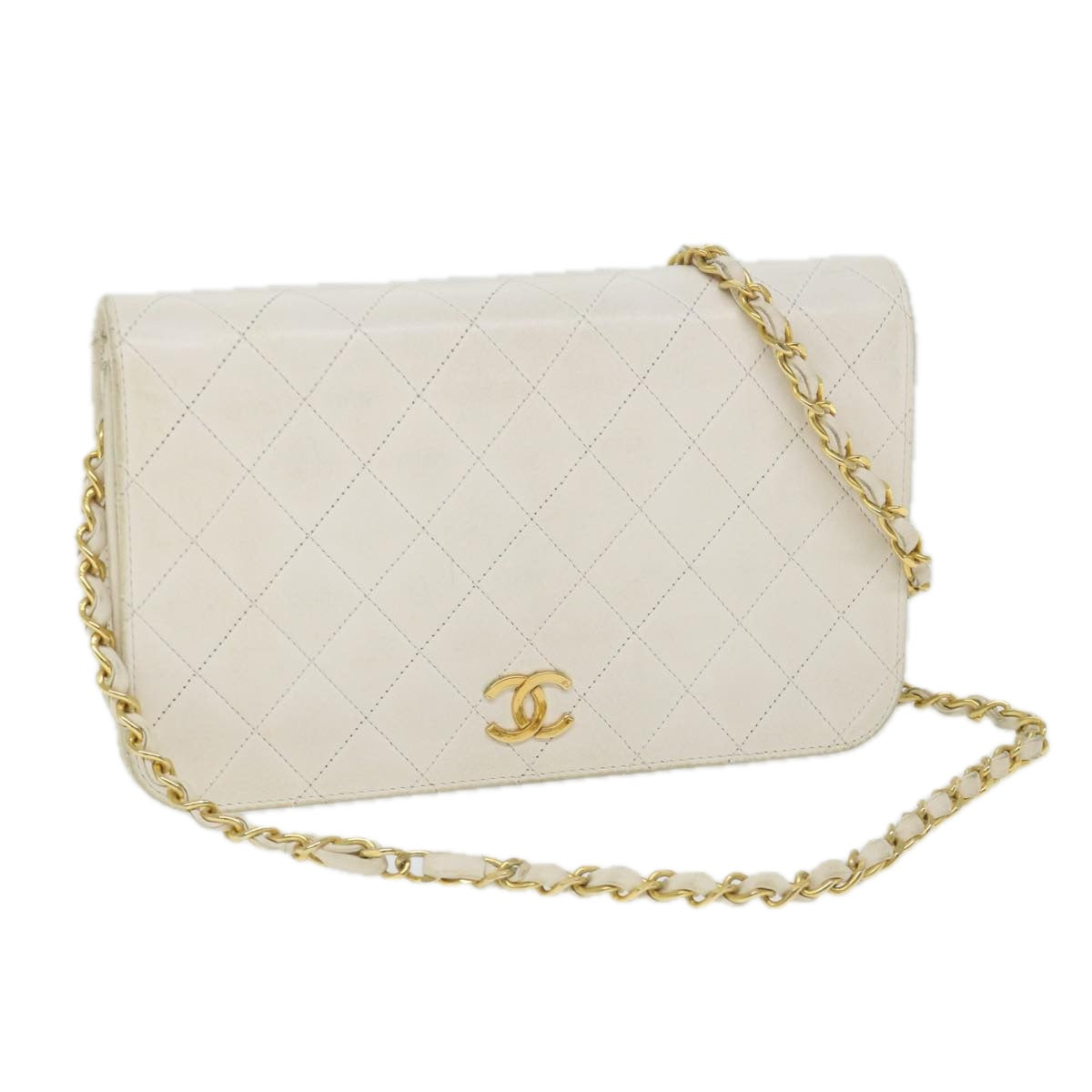 CHANEL Matelasse Chain Shoulder Bag Lamb Skin White CC Auth 57353