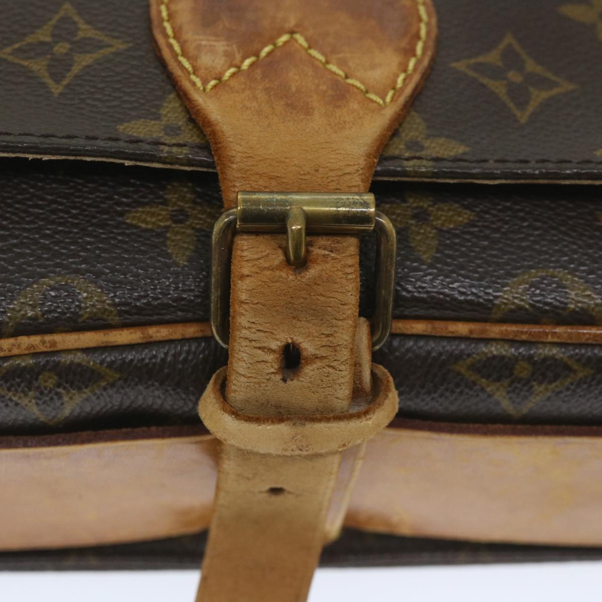 LOUIS VUITTON Monogram Cartouchiere MM Shoulder Bag M51253 LV Auth 57505