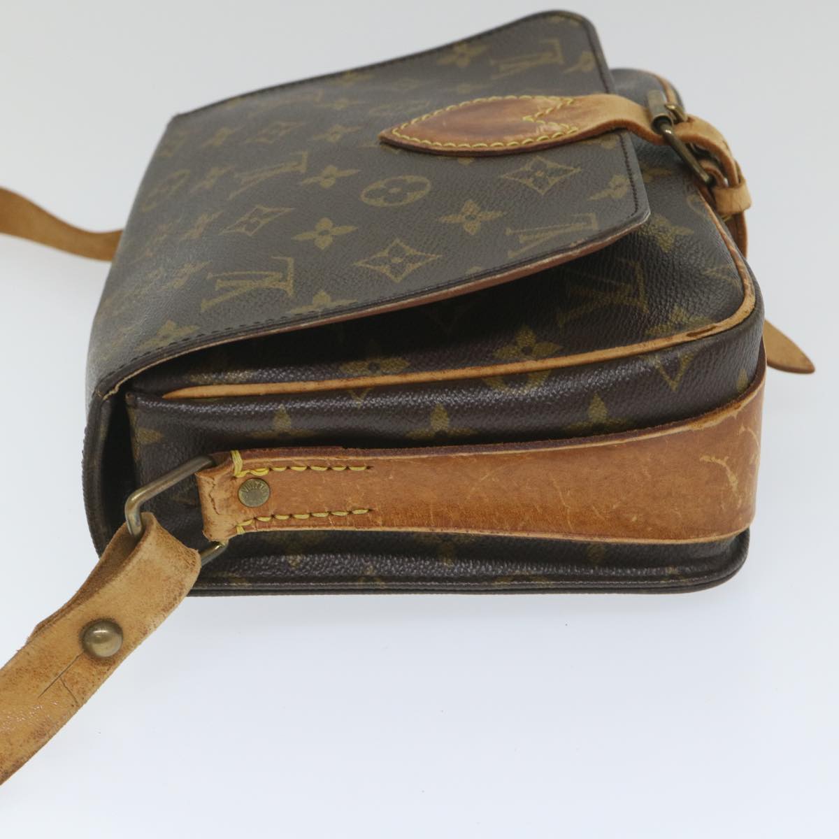 LOUIS VUITTON Monogram Cartouchiere MM Shoulder Bag M51253 LV Auth 57505