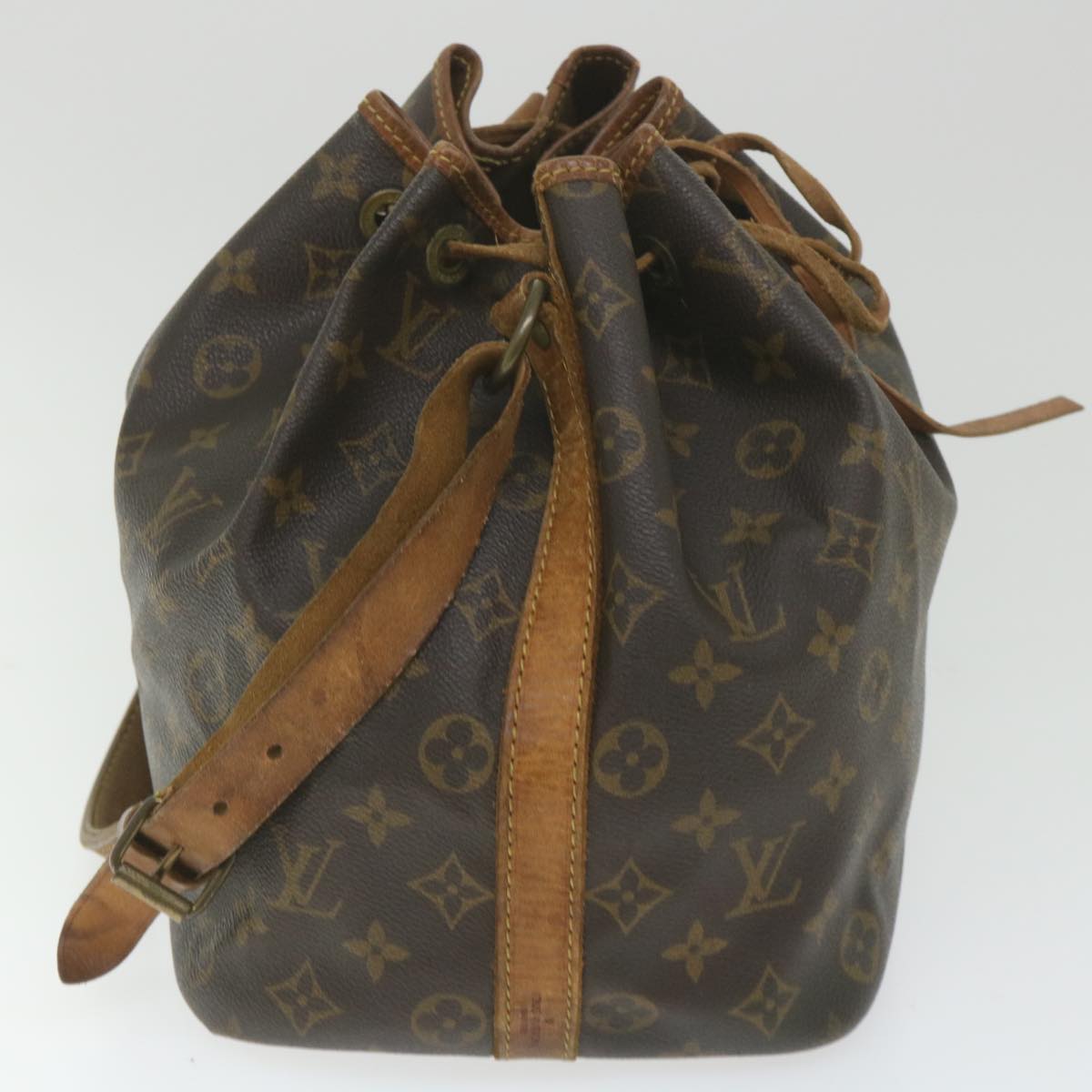 LOUIS VUITTON Monogram Petit Noe Shoulder Bag M42226 LV Auth 57590