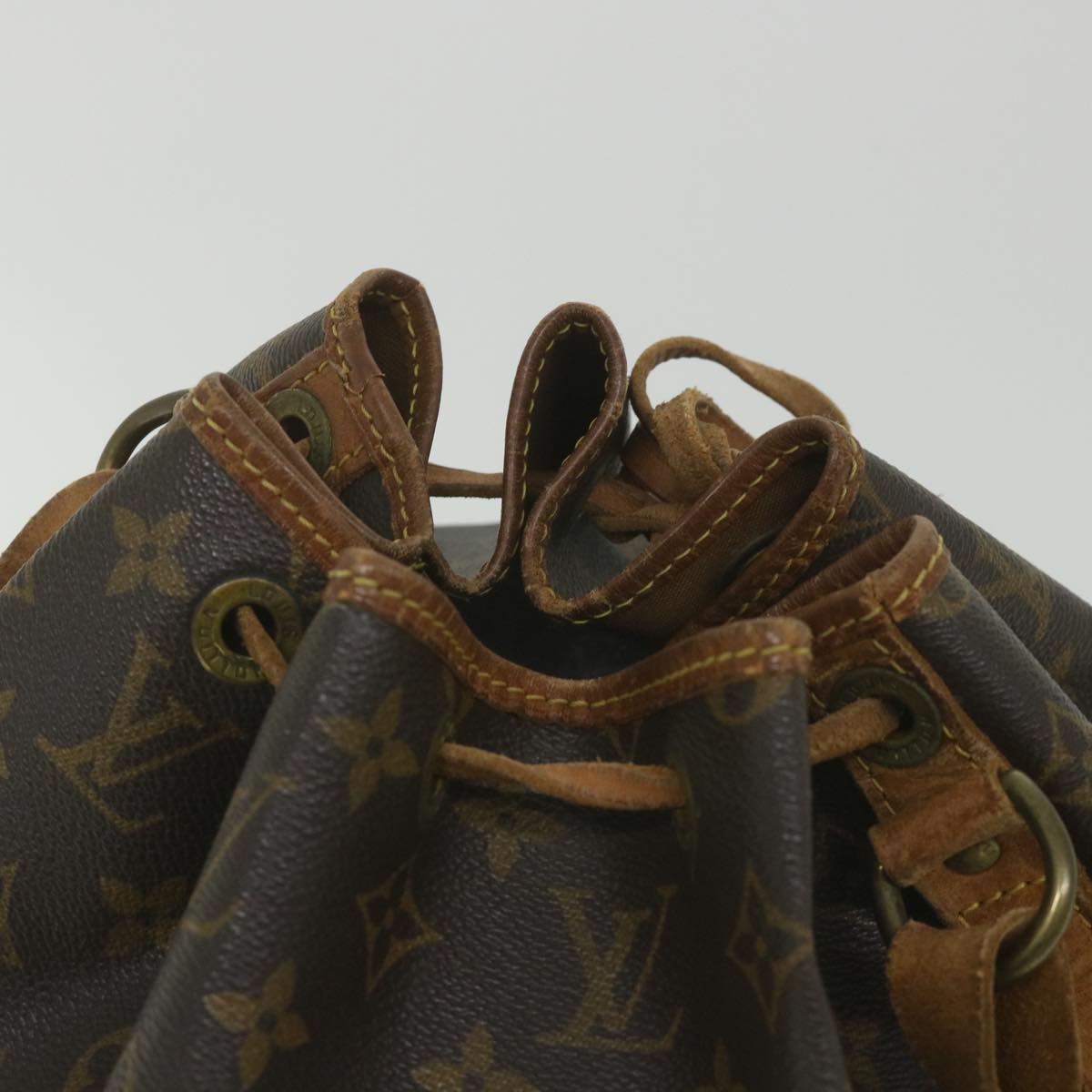 LOUIS VUITTON Monogram Petit Noe Shoulder Bag M42226 LV Auth 57590