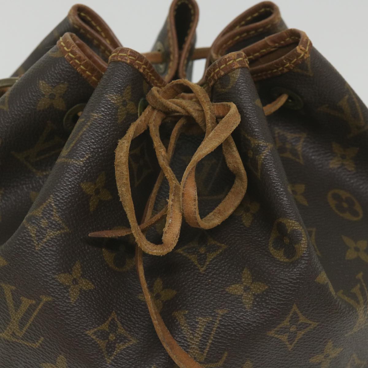 LOUIS VUITTON Monogram Petit Noe Shoulder Bag M42226 LV Auth 57590