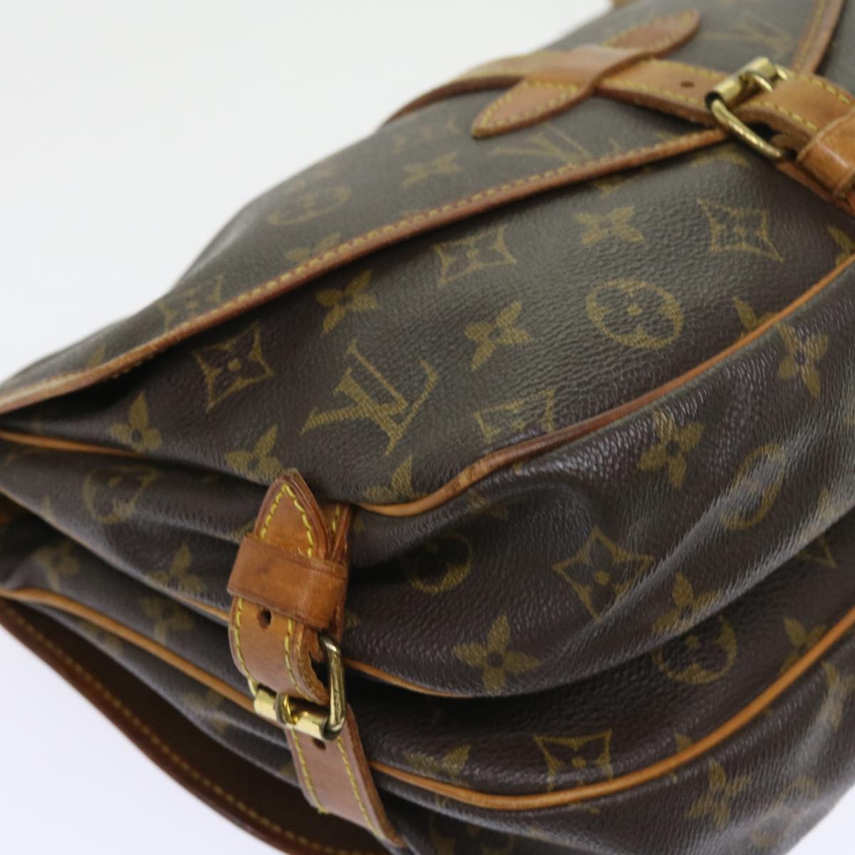 LOUIS VUITTON Monogram Saumur 30 Shoulder Bag M42256 LV Auth 57662