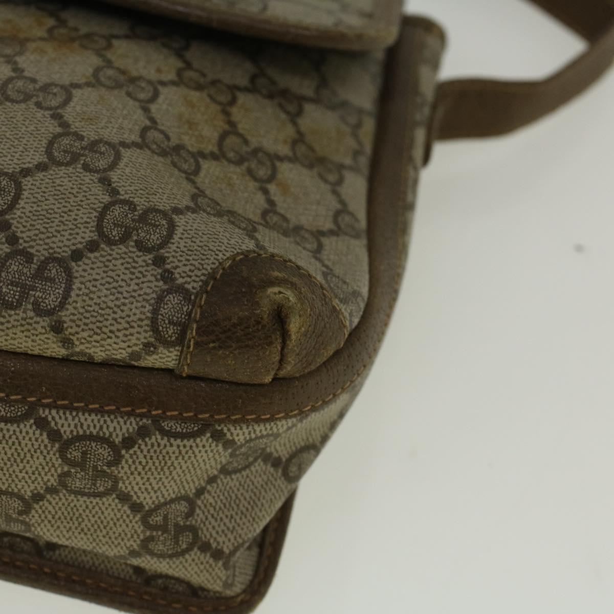 GUCCI GG Canvas Shoulder Bag PVC Leather Beige Auth 57669