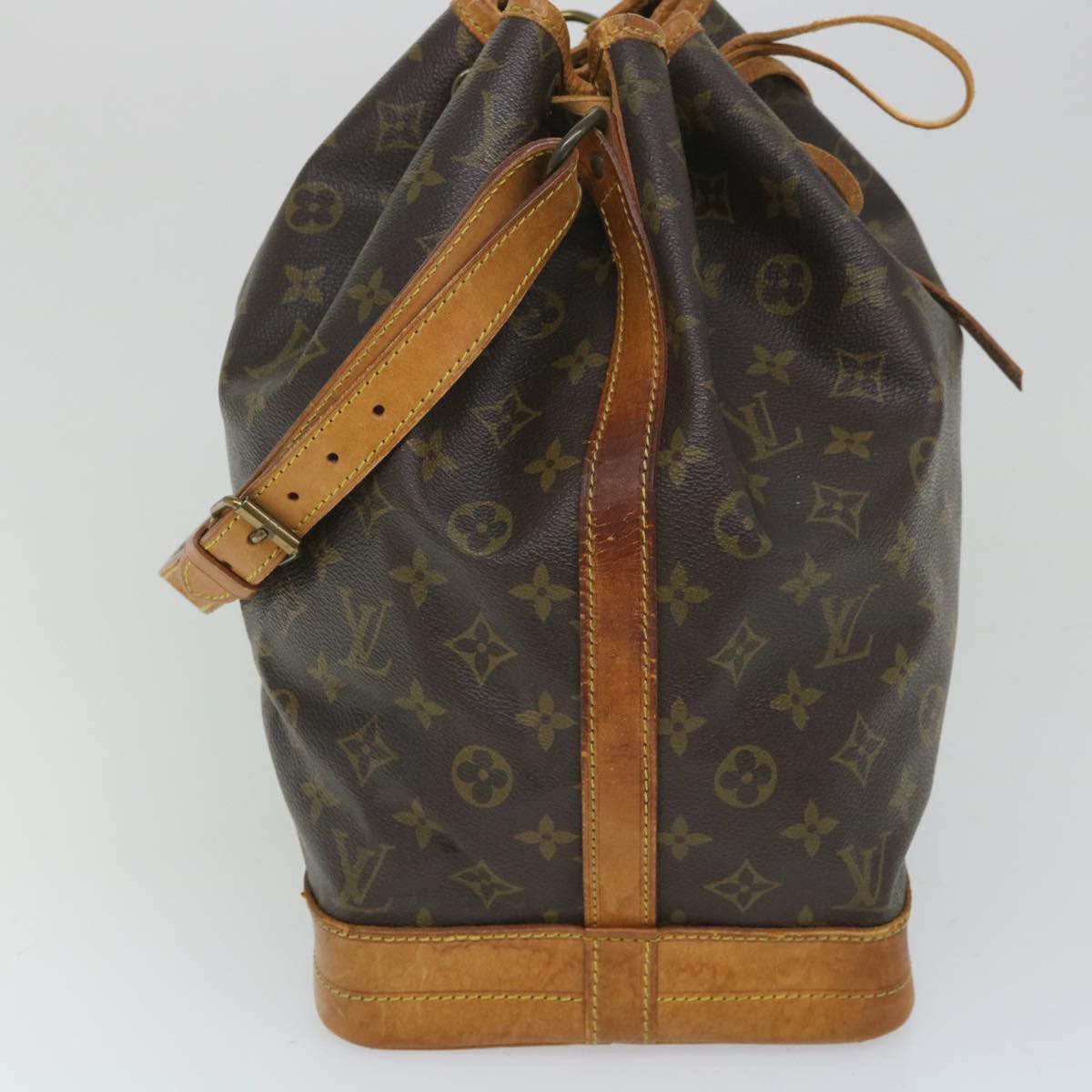 LOUIS VUITTON Monogram Noe Shoulder Bag M42224 LV Auth 57688