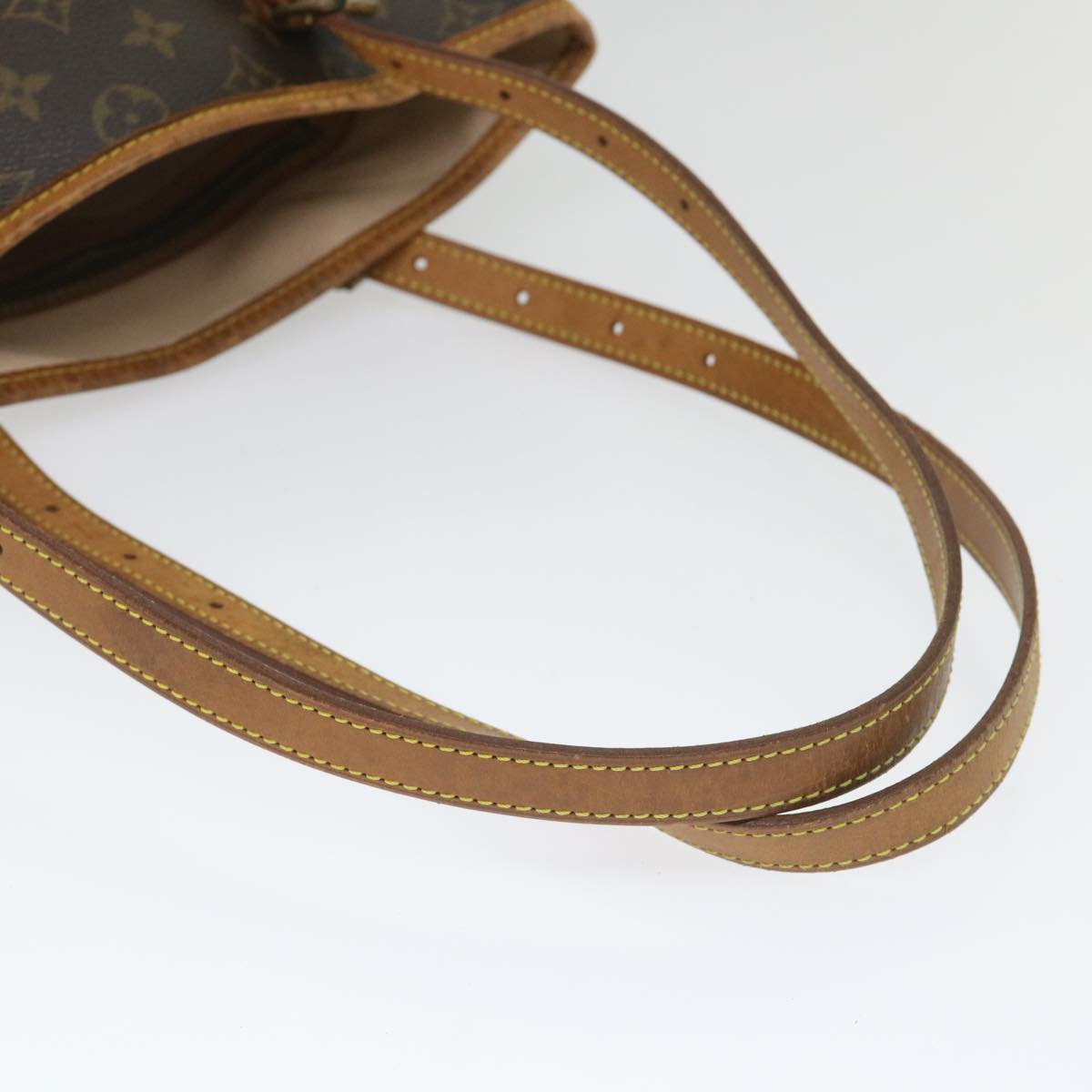 LOUIS VUITTON Monogram Bucket GM Shoulder Bag M42236 LV Auth 57696