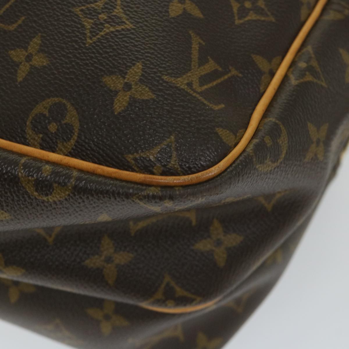 LOUIS VUITTON Monogram Reporter GM Shoulder Bag M45252 LV Auth 57850