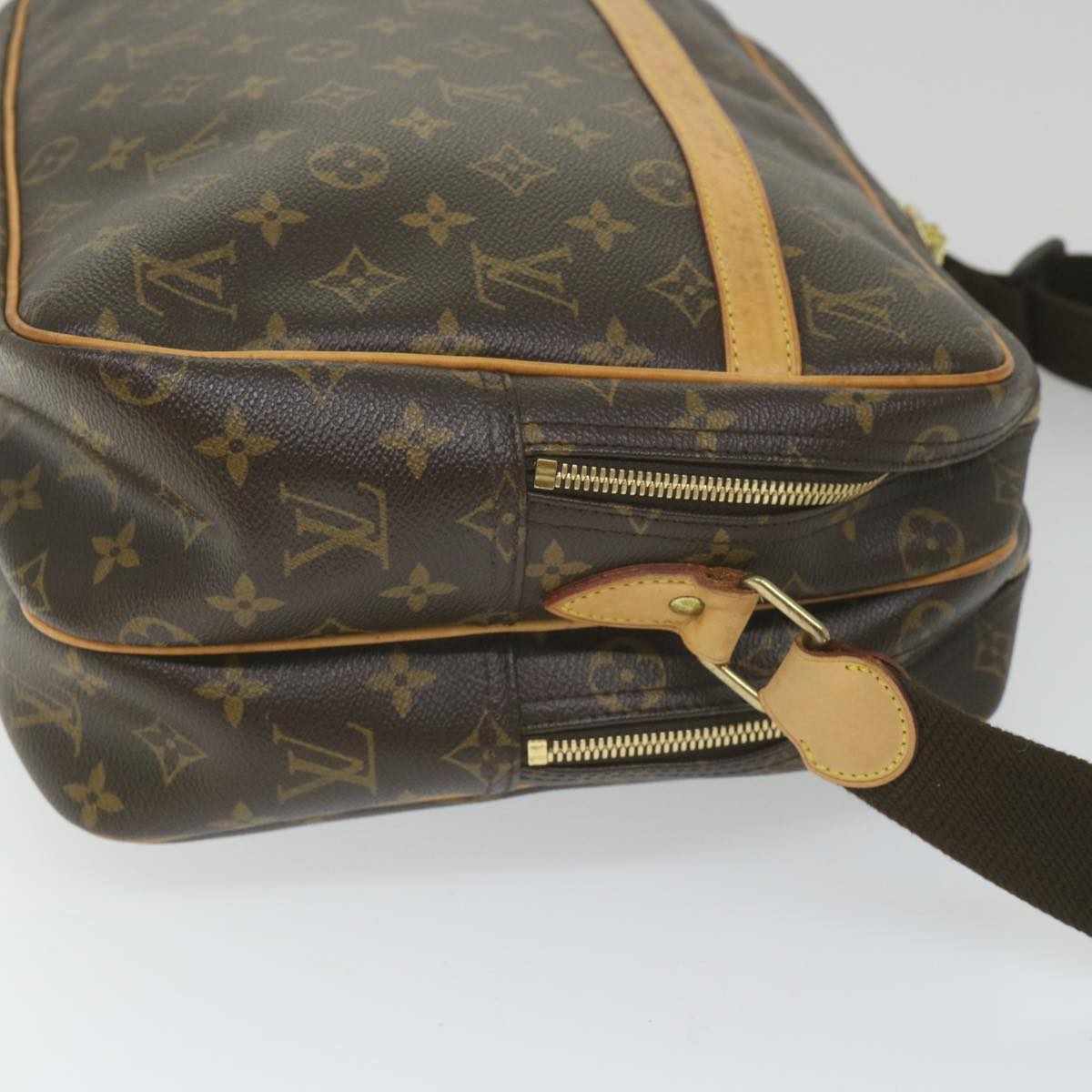 LOUIS VUITTON Monogram Reporter GM Shoulder Bag M45252 LV Auth 57850