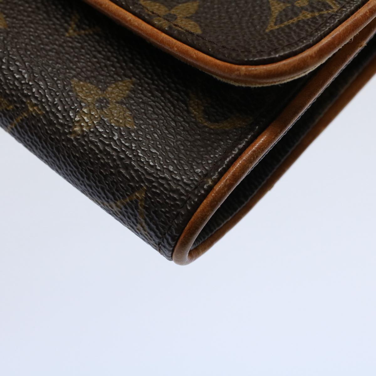 LOUIS VUITTON Monogram Pochette Twin PM Shoulder Bag M51854 LV Auth 57870