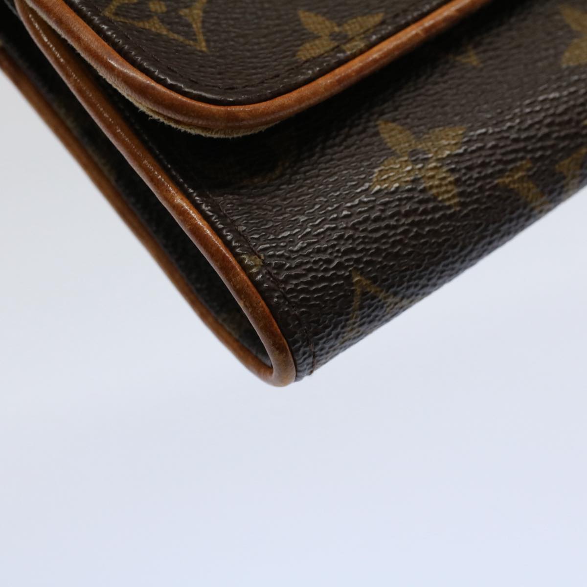 LOUIS VUITTON Monogram Pochette Twin PM Shoulder Bag M51854 LV Auth 57870