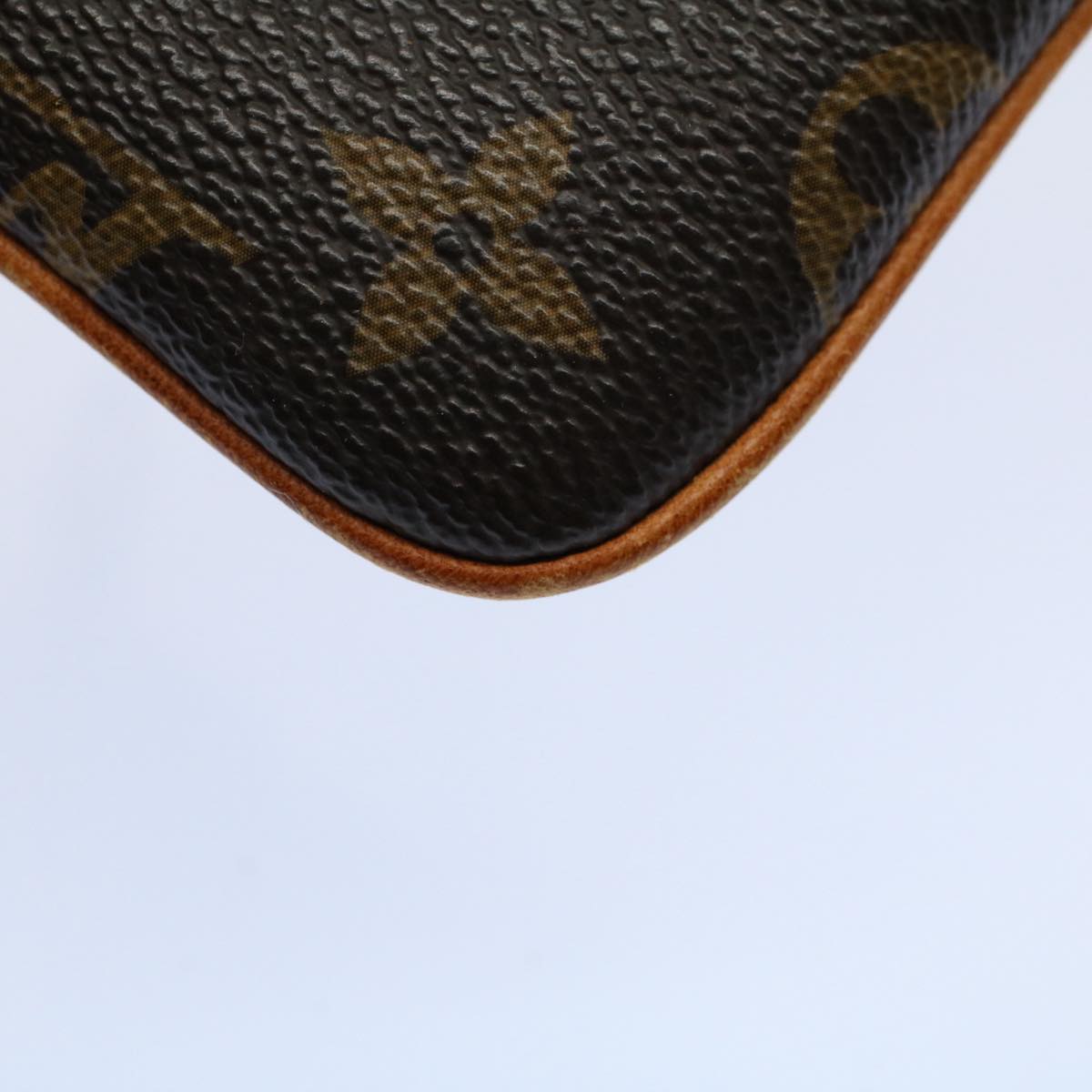 LOUIS VUITTON Monogram Etui Telephonne MM Cell Phone Case M66546 LV Auth 57878