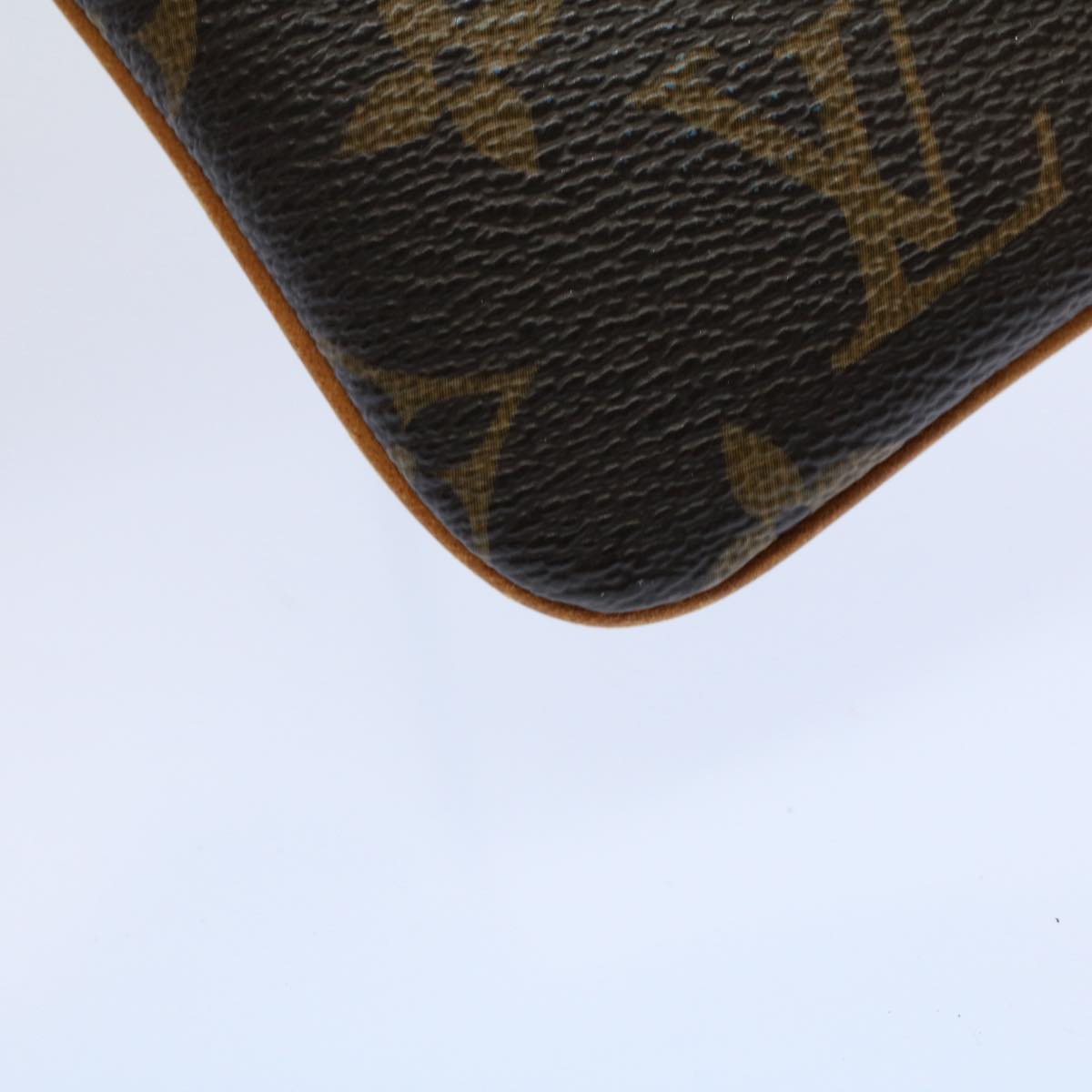 LOUIS VUITTON Monogram Etui Telephonne MM Cell Phone Case M66546 LV Auth 57878