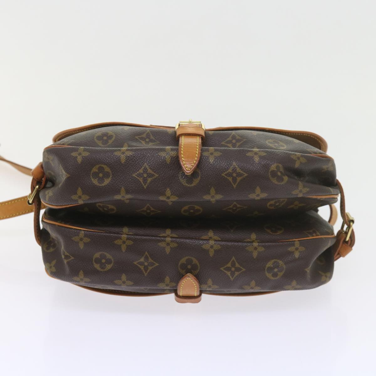 LOUIS VUITTON Monogram Saumur 30 Shoulder Bag M42256 LV Auth 57992