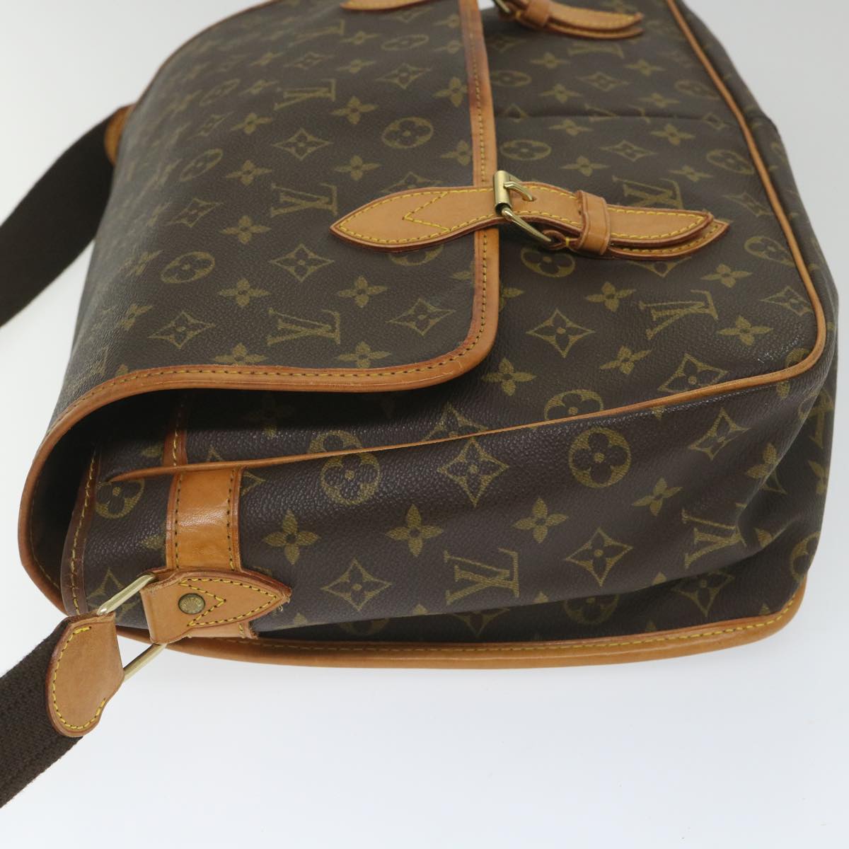 LOUIS VUITTON Monogram Gibeciere GM Shoulder Bag M42246 LV Auth 58014