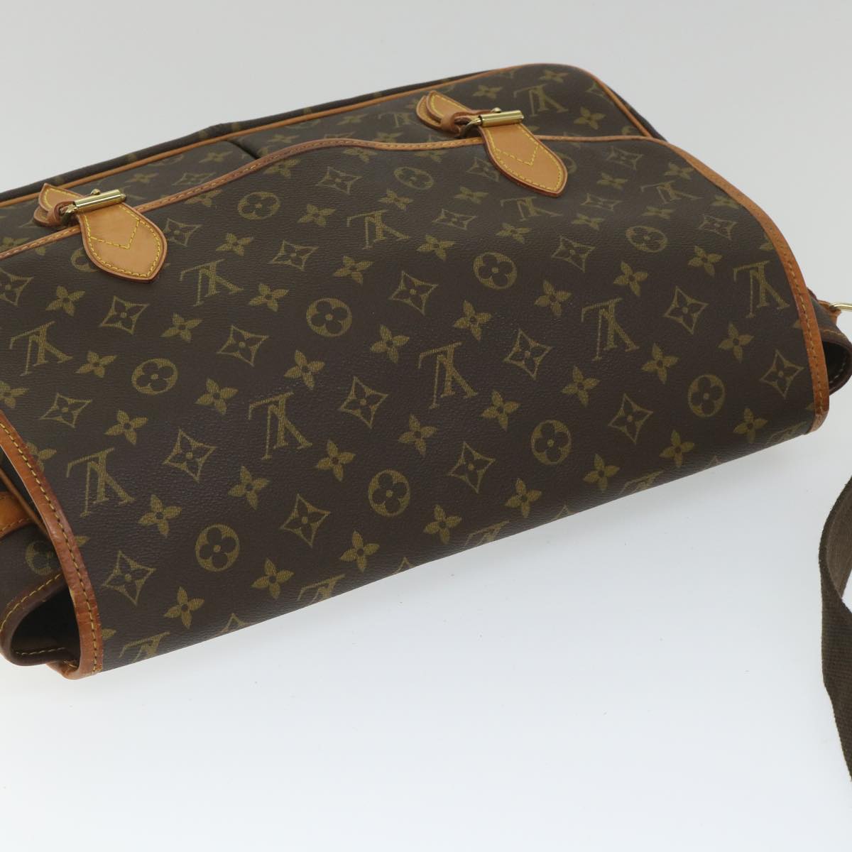 LOUIS VUITTON Monogram Gibeciere GM Shoulder Bag M42246 LV Auth 58014