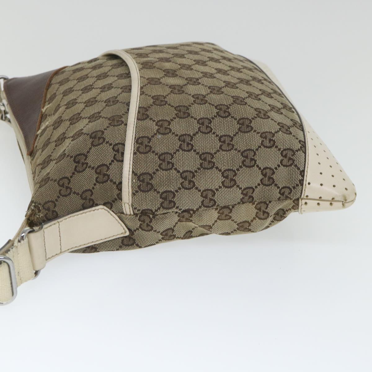 GUCCI GG Canvas Shoulder Bag Beige 145857 Auth 58042