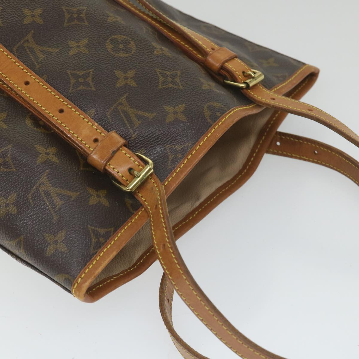 LOUIS VUITTON Monogram Bucket GM Shoulder Bag M42236 LV Auth 58300