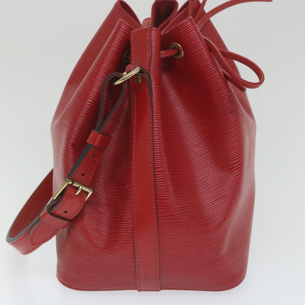 LOUIS VUITTON Epi Petit Noe Shoulder Bag Red M44107 LV Auth 58308