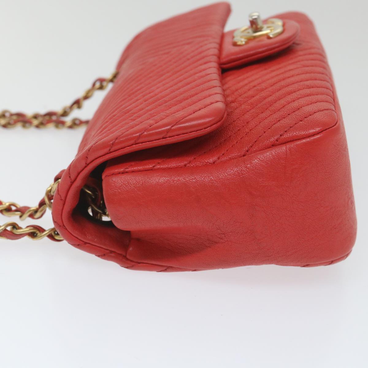 CHANEL Chain V Stitch Shoulder Bag Leather Red CC Auth 58347A