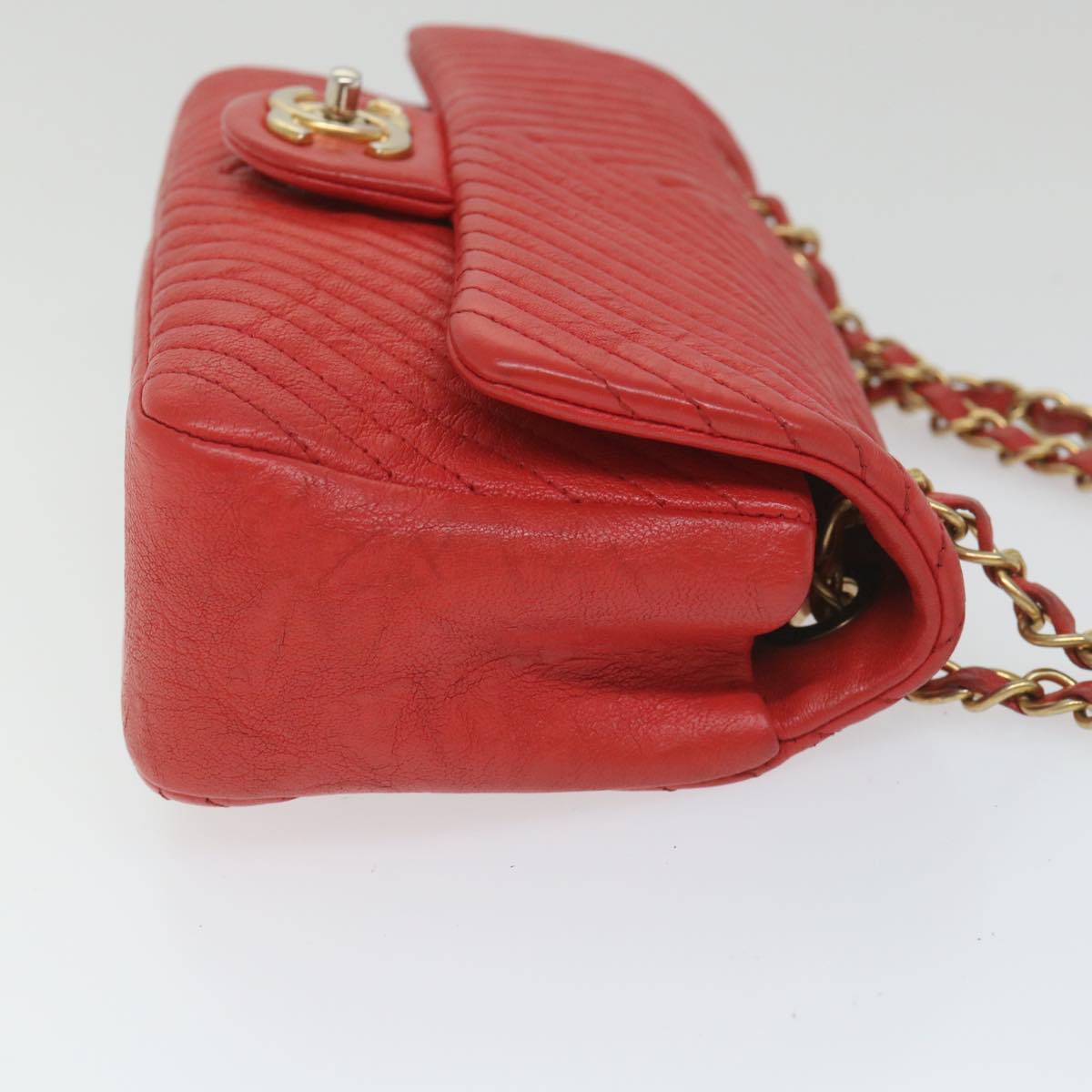 CHANEL Chain V Stitch Shoulder Bag Leather Red CC Auth 58347A