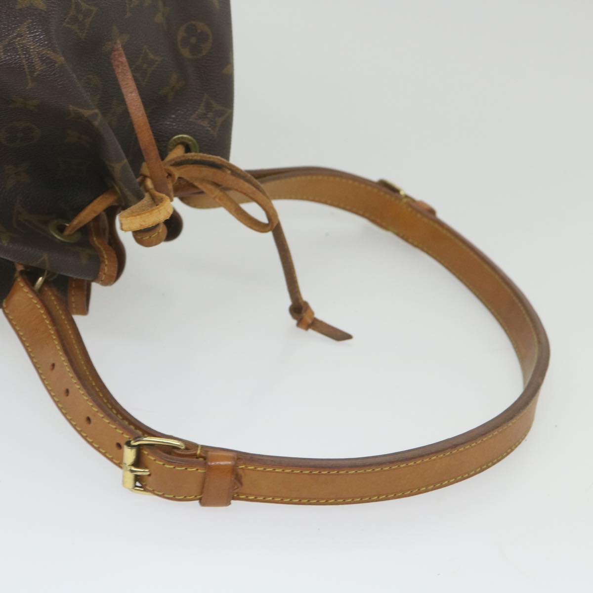 LOUIS VUITTON Monogram Petit Noe Shoulder Bag M42226 LV Auth 58430