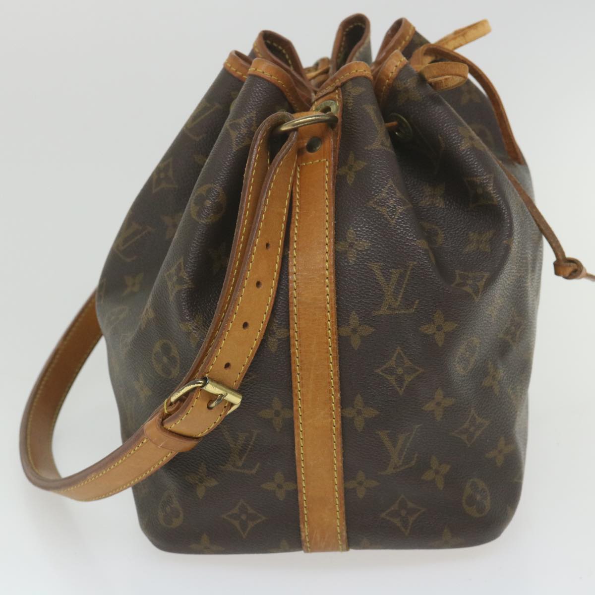 LOUIS VUITTON Monogram Petit Noe Shoulder Bag M42226 LV Auth 58430