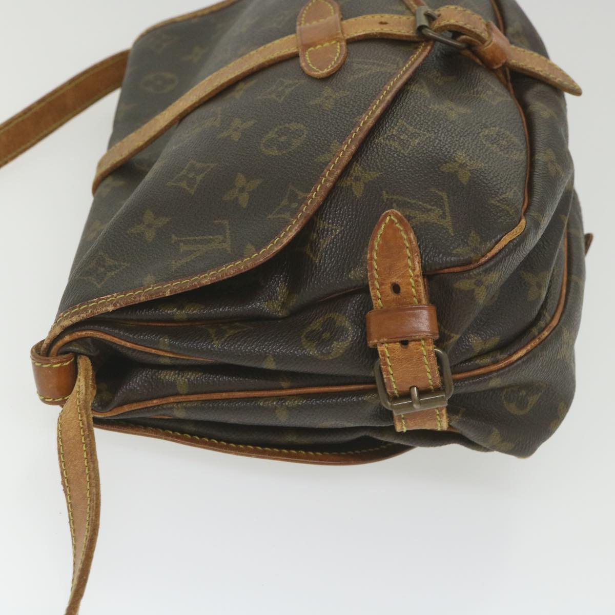 LOUIS VUITTON Monogram Saumur 30 Shoulder Bag M42256 LV Auth 58436