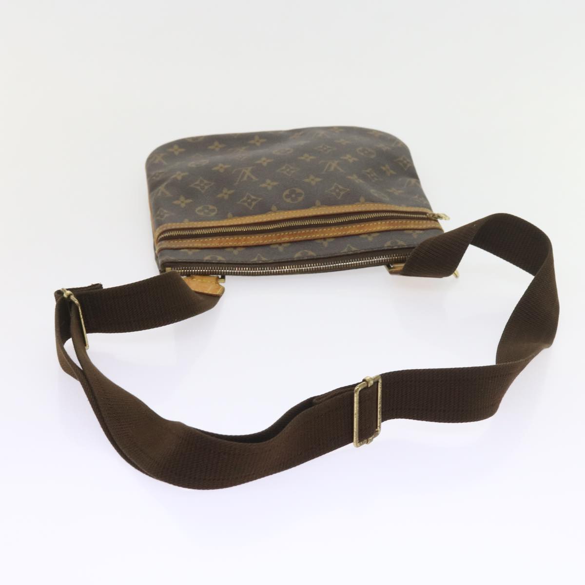 LOUIS VUITTON Monogram Pochette Bosphore Shoulder Bag M40044 LV Auth 58525