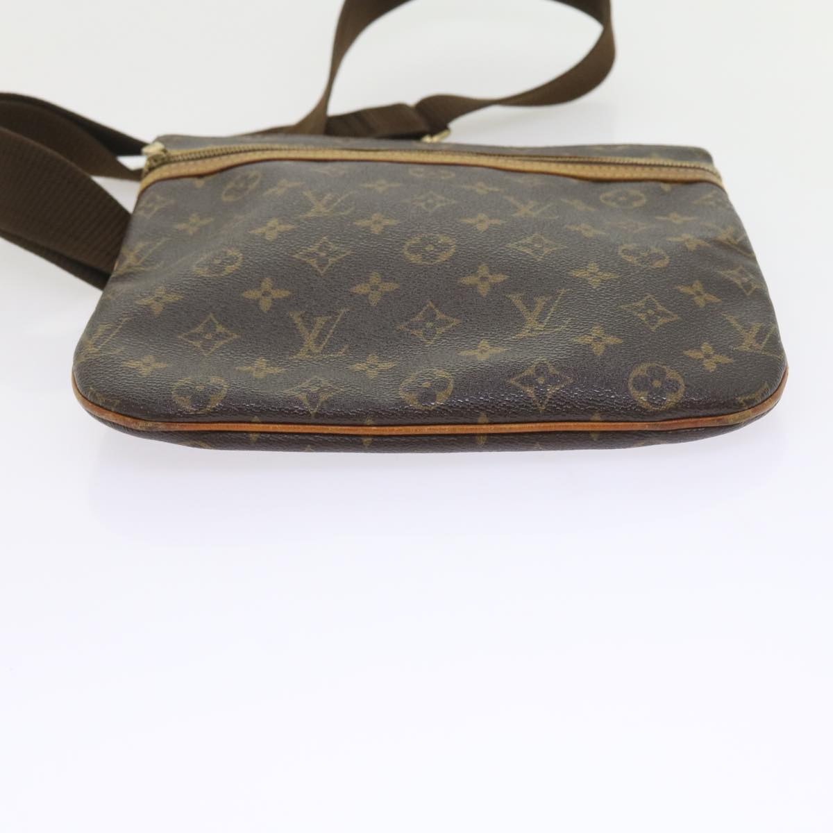 LOUIS VUITTON Monogram Pochette Bosphore Shoulder Bag M40044 LV Auth 58525