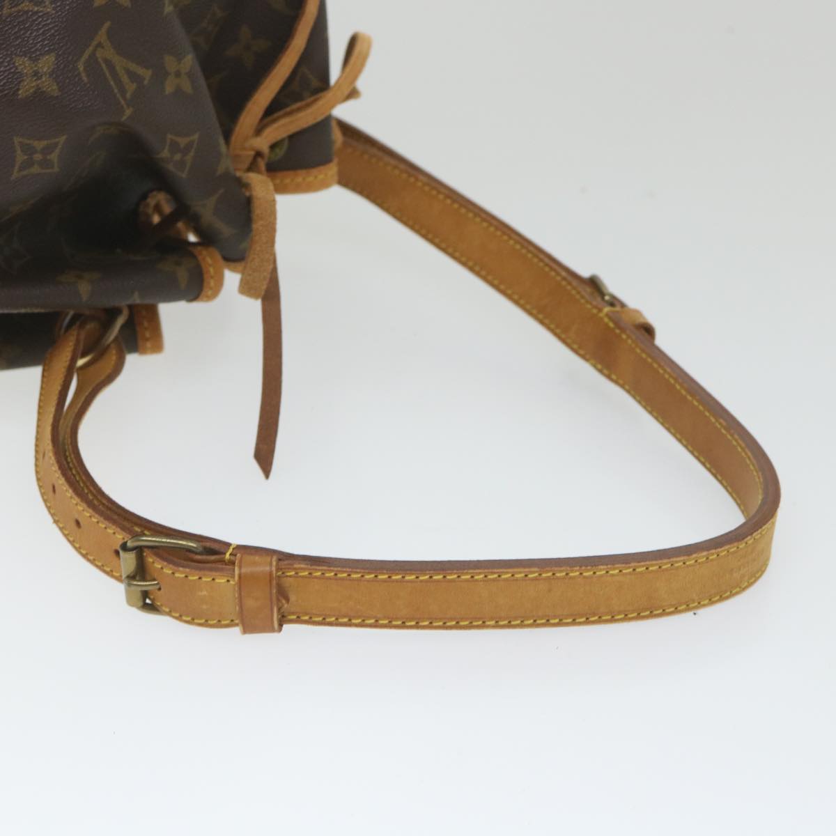 LOUIS VUITTON Monogram Petit Noe Shoulder Bag M42226 LV Auth 58551