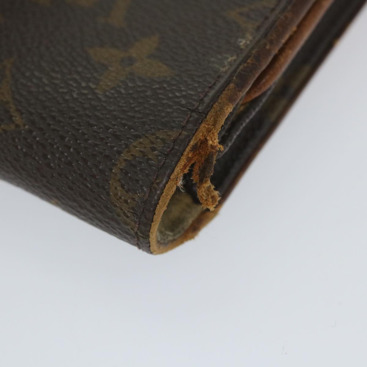 LOUIS VUITTON Monogram Pochette Twin GM Shoulder Bag M51852 LV Auth 58652