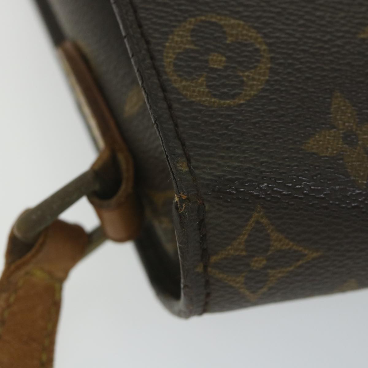 LOUIS VUITTON Monogram Saint Cloud MM Shoulder Bag M51243 LV Auth 58663