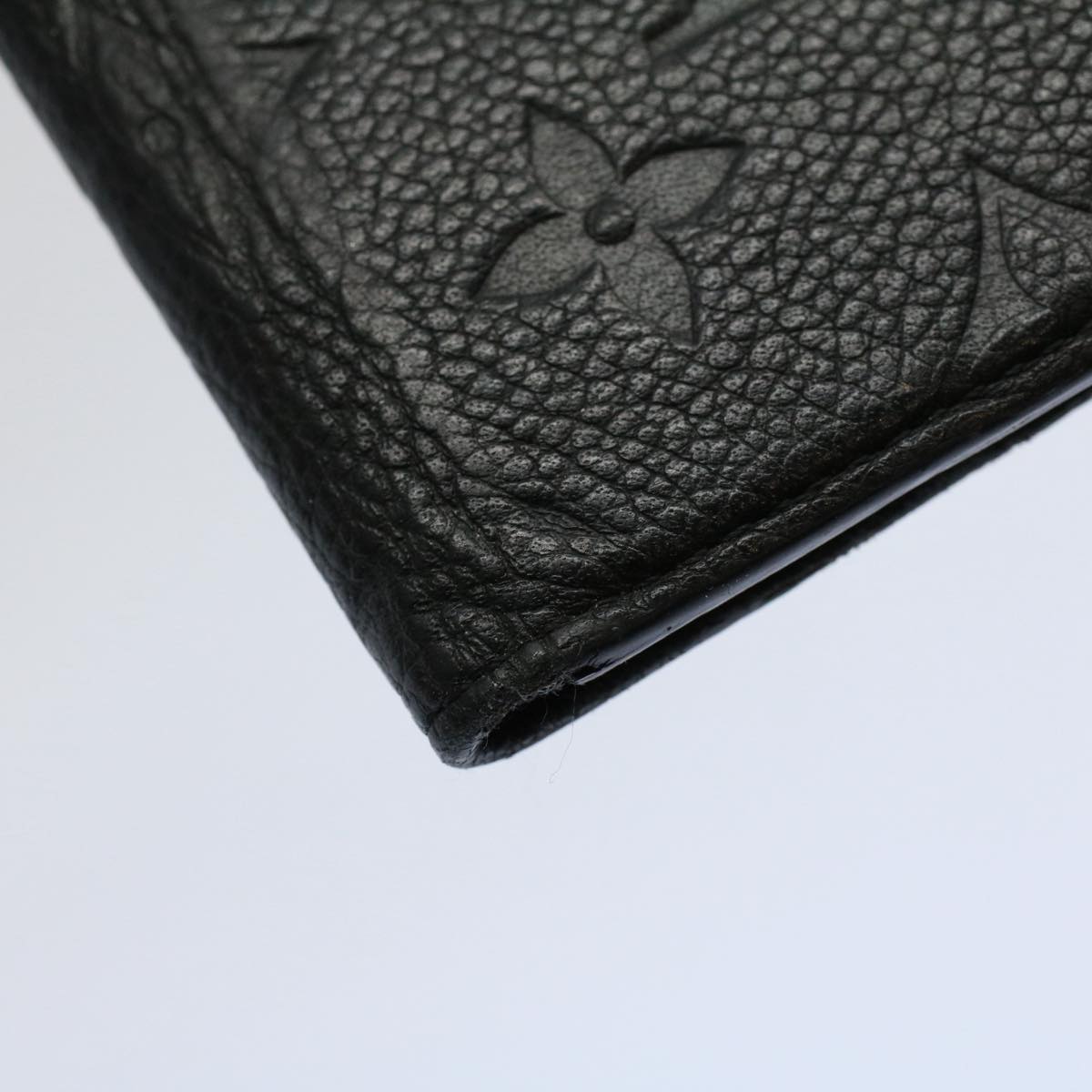 LOUIS VUITTON Monogram Empreinte iPhone 13 Max Case Noir M63586 LV Auth 58682