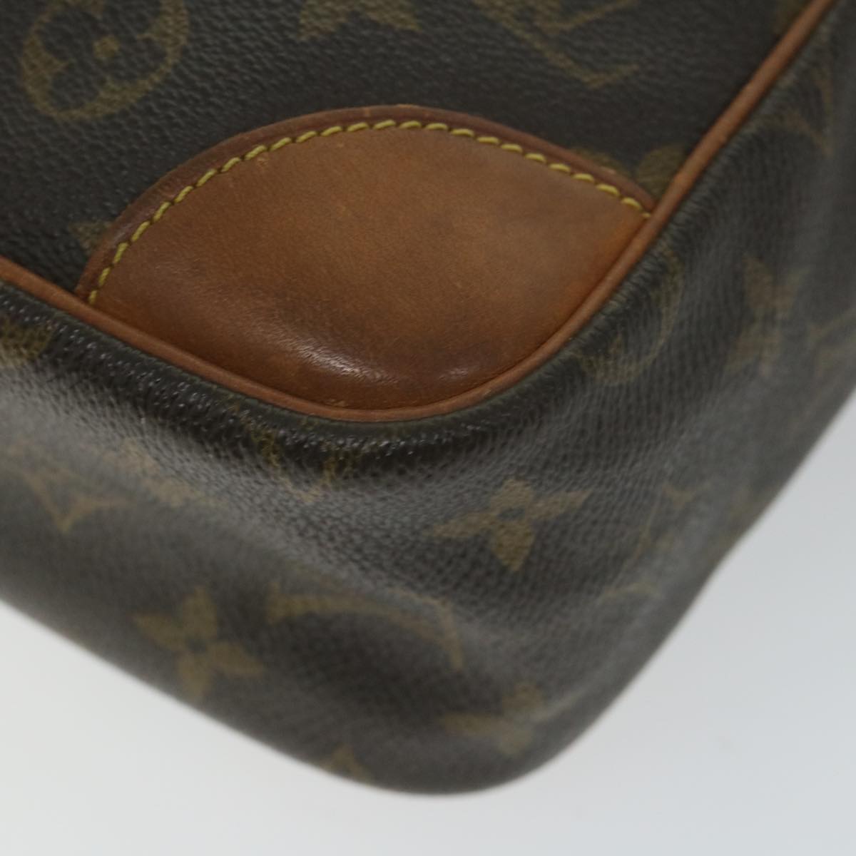 LOUIS VUITTON Monogram Danube GM Shoulder Bag M45262 LV Auth 58693