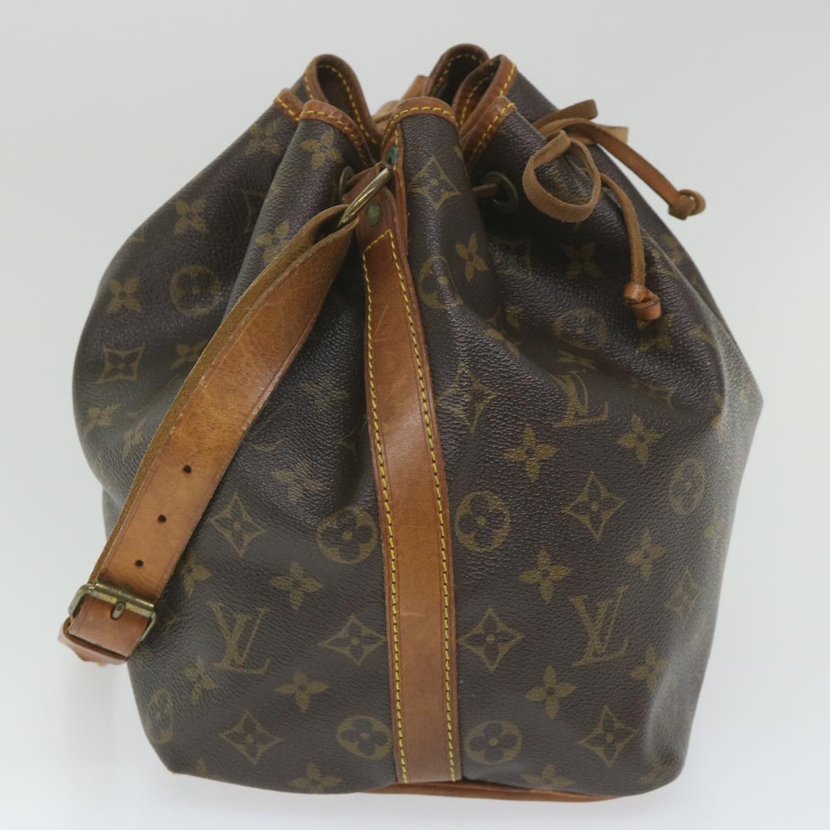 LOUIS VUITTON Monogram Petit Noe Shoulder Bag M42226 LV Auth 58718