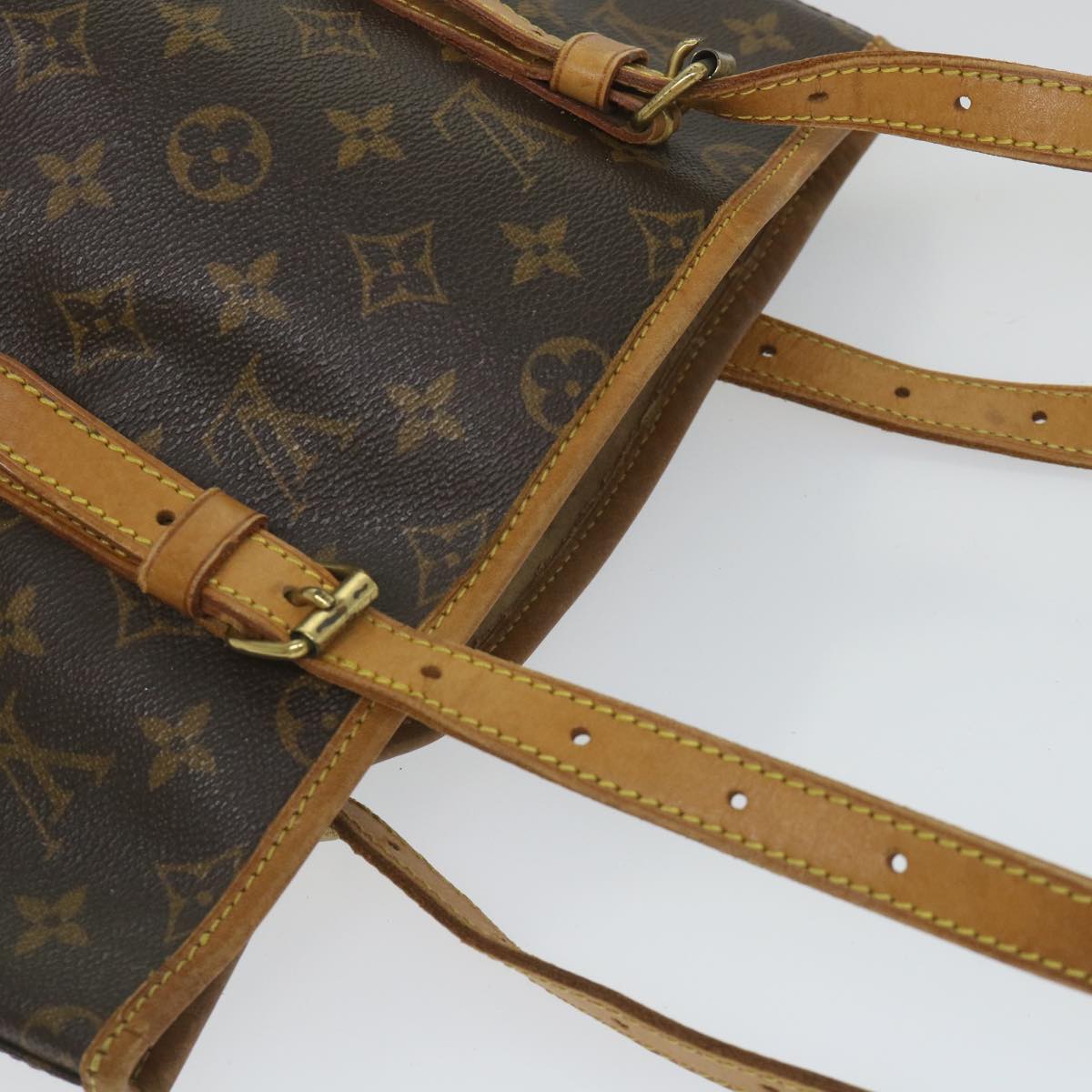 LOUIS VUITTON Monogram Bucket GM Shoulder Bag M42236 LV Auth 58721