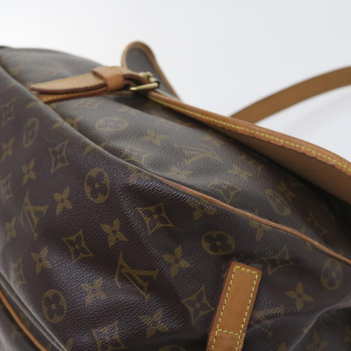 LOUIS VUITTON Monogram Saumur 35 Shoulder Bag M42254 LV Auth 58743