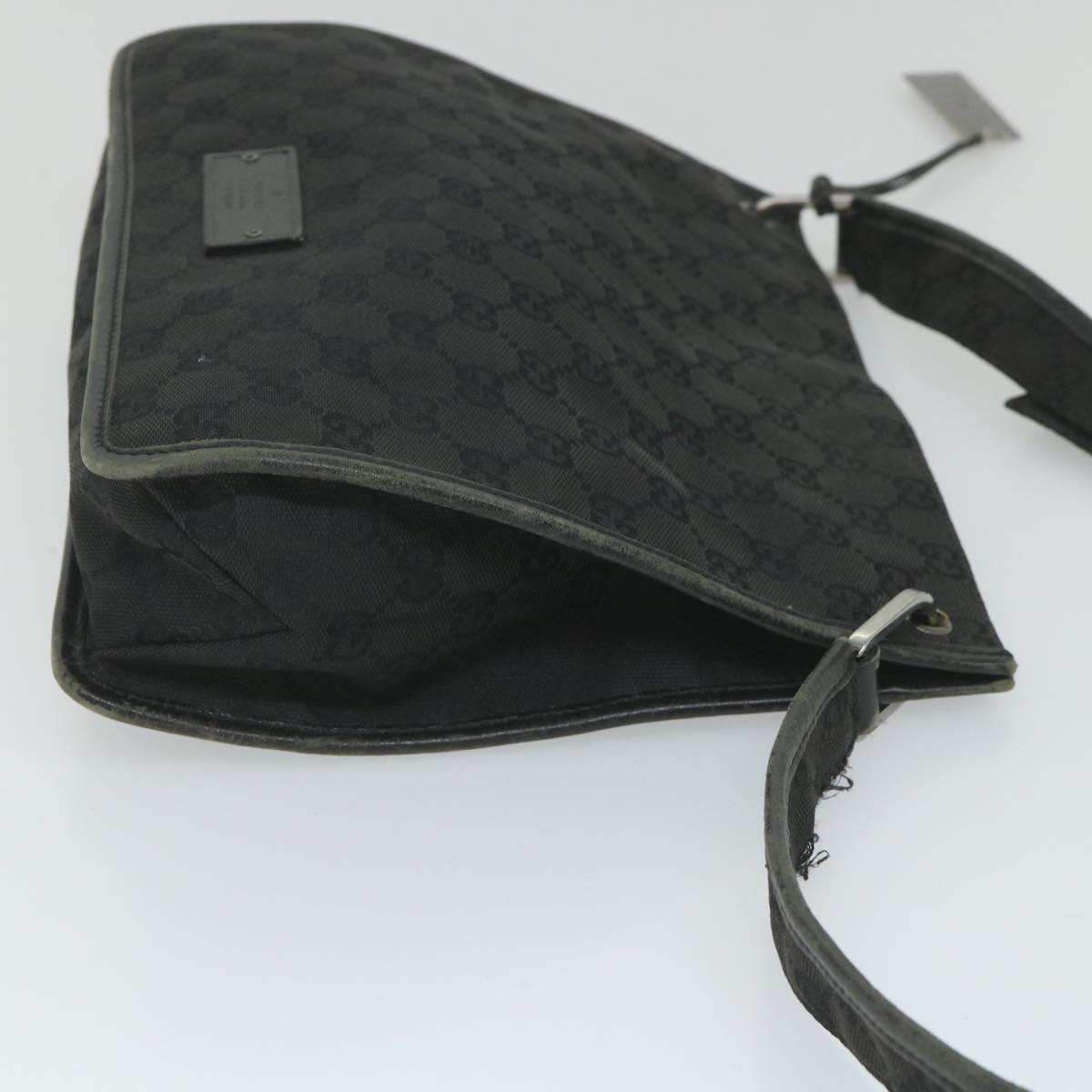 GUCCI GG Canvas Shoulder Bag Black 91762 Auth 58786