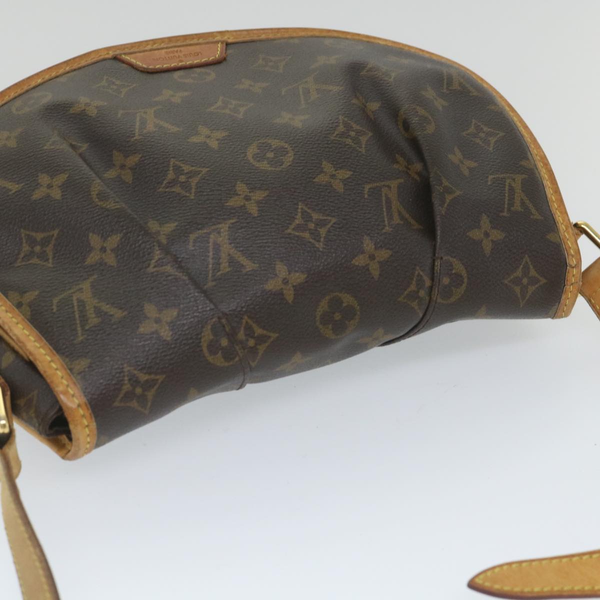 LOUIS VUITTON Monogram Menilmontant PM Shoulder Bag M40474 LV Auth 58872