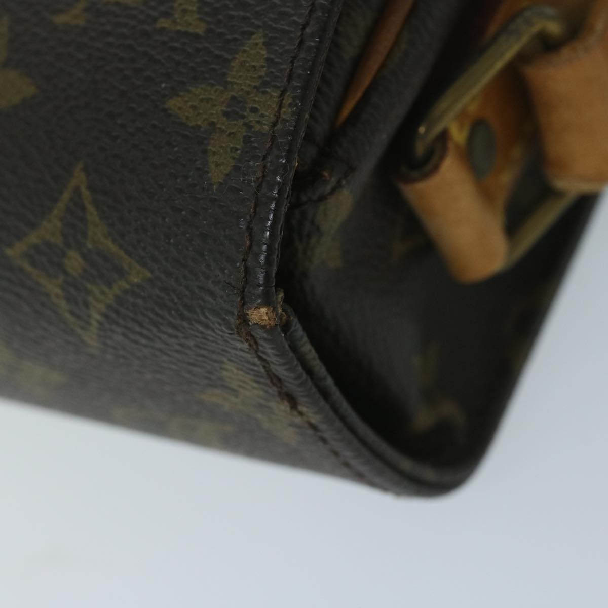 LOUIS VUITTON Monogram Cartouchiere MM Shoulder Bag M51253 LV Auth 58912