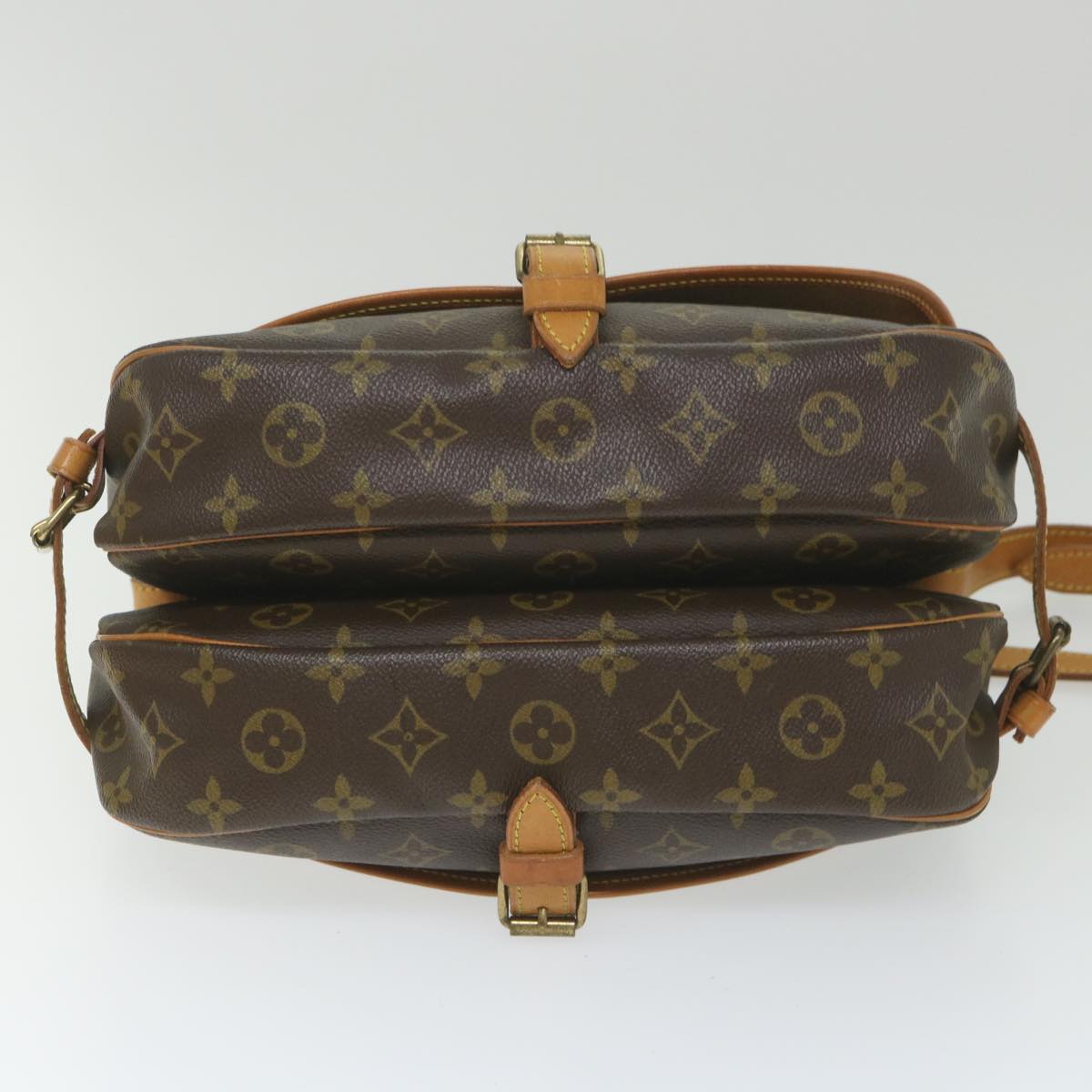 LOUIS VUITTON Monogram Saumur 30 Shoulder Bag M42256 LV Auth 58948