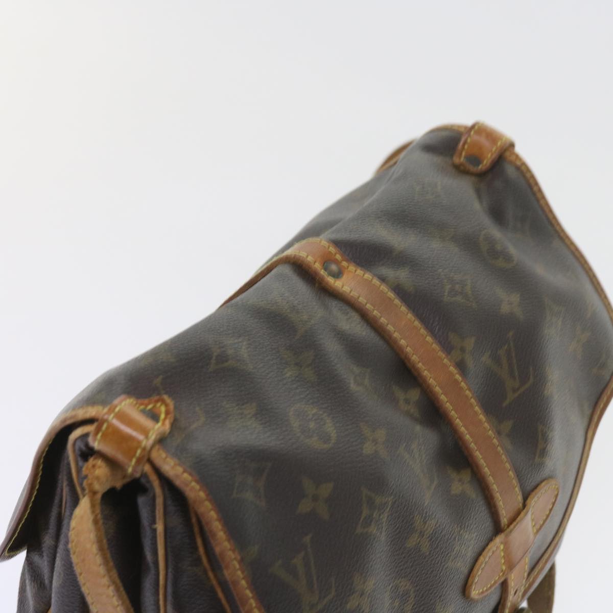 LOUIS VUITTON Monogram Saumur 30 Shoulder Bag M42256 LV Auth 58986