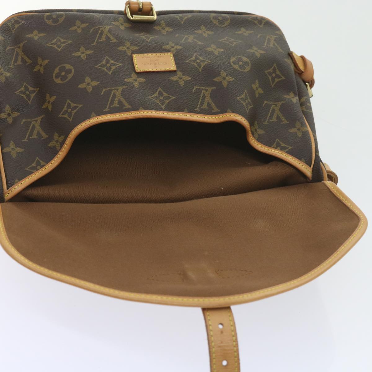 LOUIS VUITTON Monogram Saumur 30 Shoulder Bag M42256 LV Auth 59023